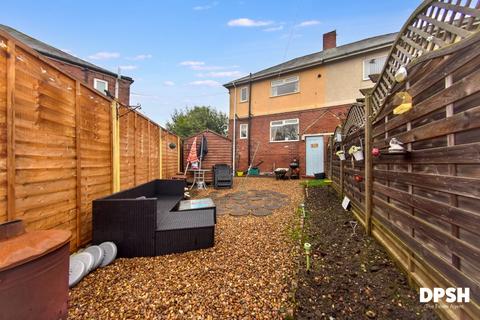 undefined, The Avenue, Outwood