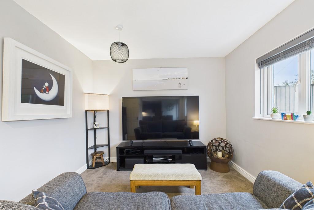 Open plan living / dining / kitchen