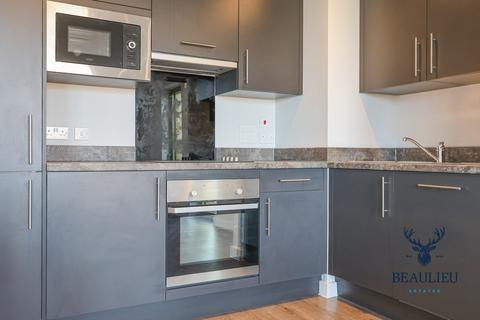 undefined, Luton LU1