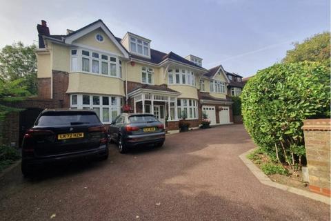 undefined, Powys Lane, London N14