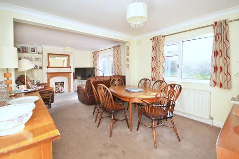 undefined, Oundle Road, Thrapston