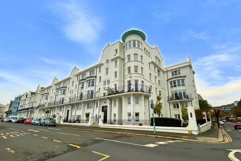 2 bedroom flat to rent, Grand Parade, Plymouth PL1