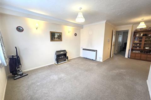 1 bedroom apartment for sale, Auriol Drive, Uxbridge, Greater London, UB10