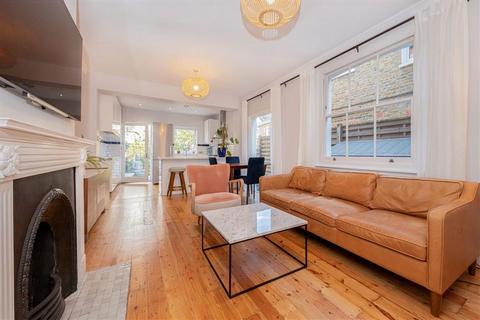 2 bedroom flat for sale, Mandalay Road, London SW4