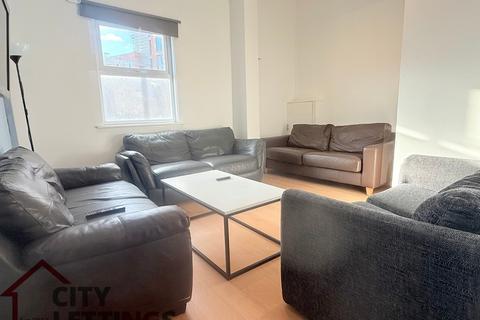 8 bedroom terraced house to rent, Alfreton Road, Arboretum