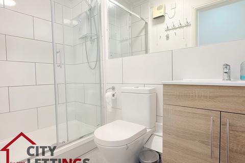 8 bedroom terraced house to rent, Alfreton Road, Arboretum