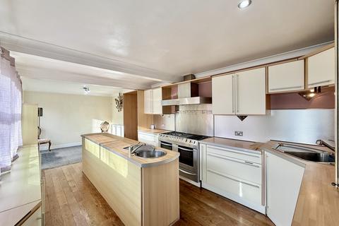 undefined, Appleton Gate, Newark