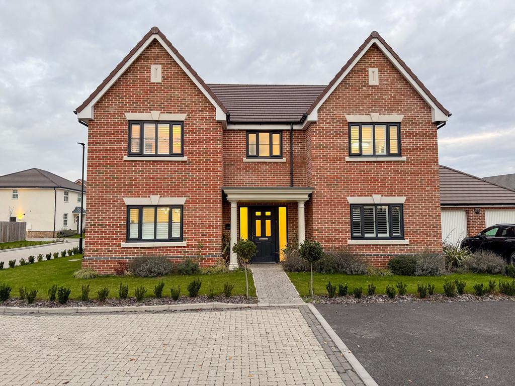 Hart avenue front