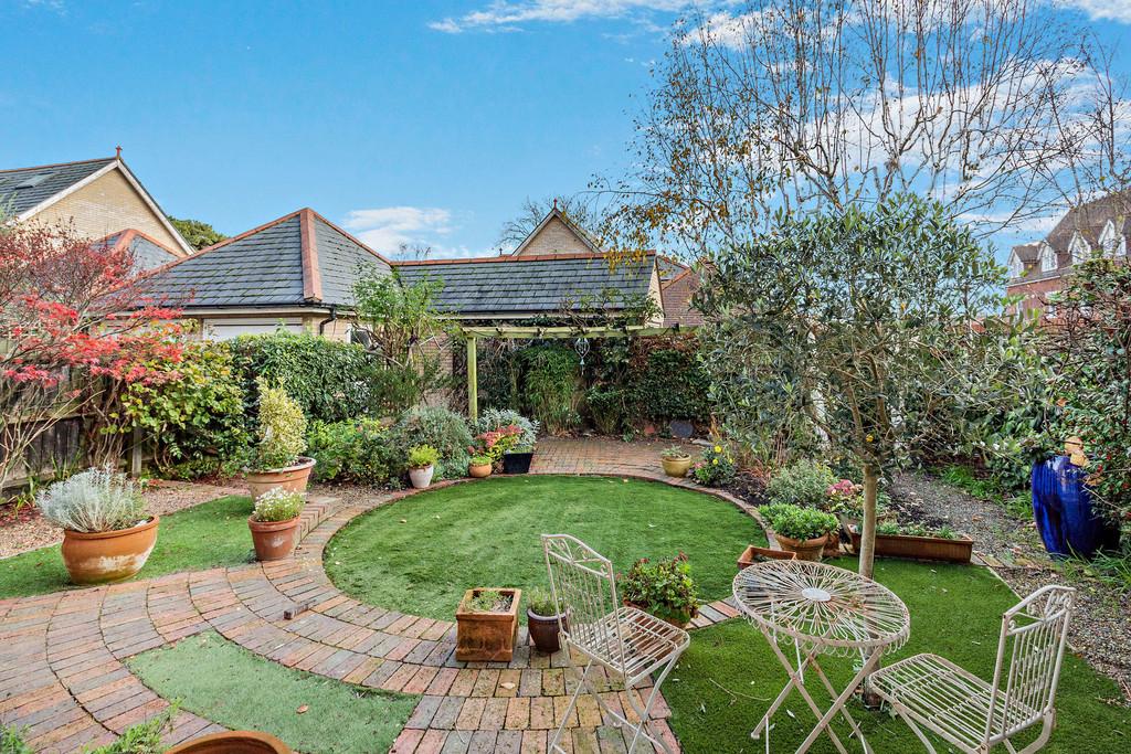 8671362-exterior17-800