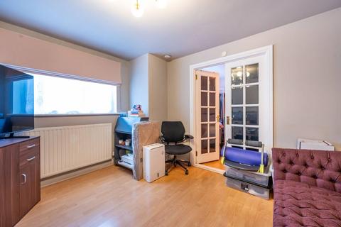 undefined, Highams Park, Highams Park, London, E4