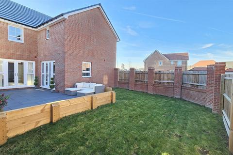 undefined, Dunsmore Avenue, Bingham