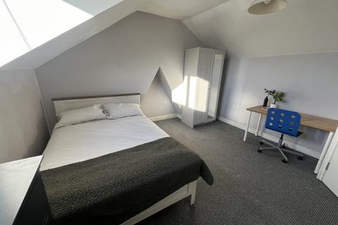 undefined, Lincoln LN5