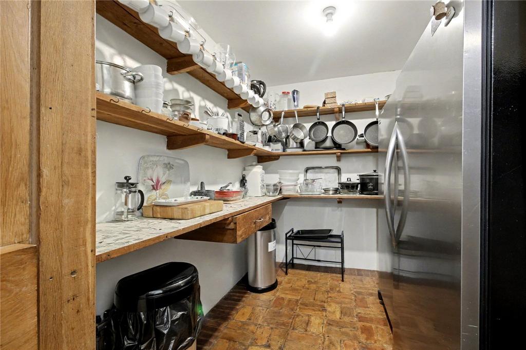 Larder