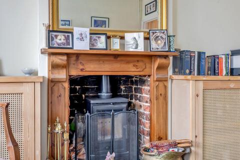 2 bedroom detached house for sale, St. Marys Road, Tonbridge, TN9