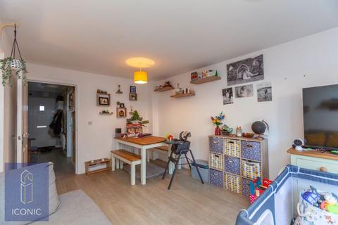 3 bedroom semi-detached house for sale, Bittern Road, Costessey, Norwich