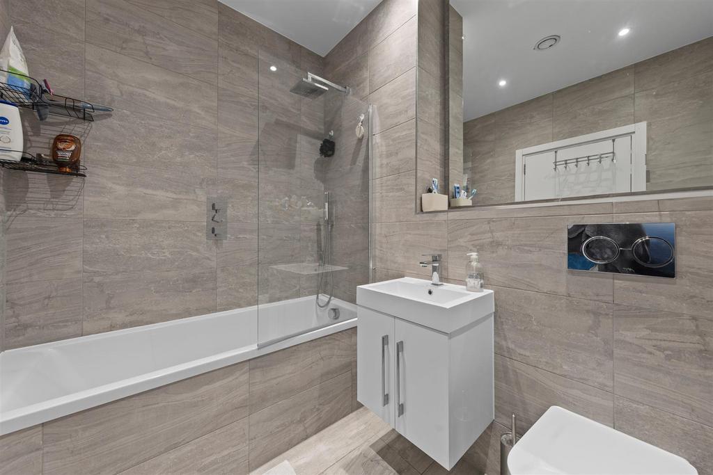13 Granton House Web20.jpg