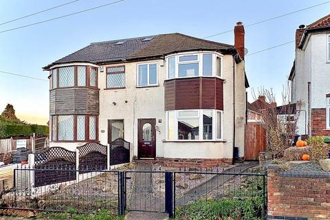 Mount Road, LANESFIELD, WV4 6LU