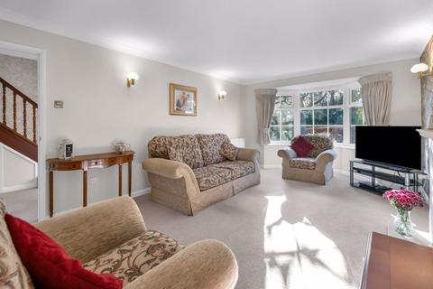 4 bedroom detached house for sale, Dunton Close, Four Oaks, Sutton Coldfield, B75 5QD
