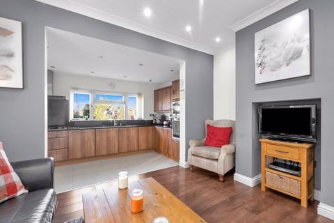 4 bedroom detached house for sale, Queens Road, Walsall, WS5 3NF
