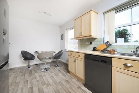 undefined, Pembroke Avenue, Pinner
