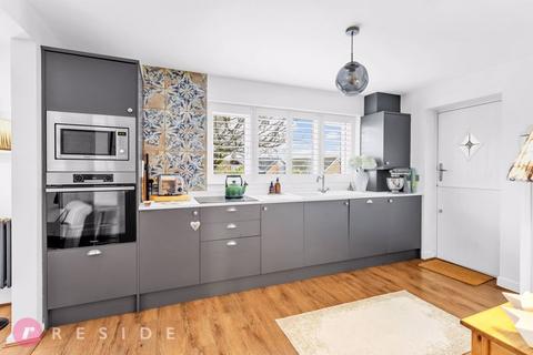 5 bedroom detached house for sale, Hawthorn Road, Rochdale OL11