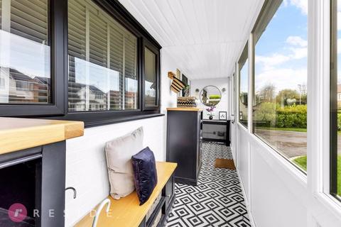 5 bedroom detached house for sale, Hawthorn Road, Rochdale OL11
