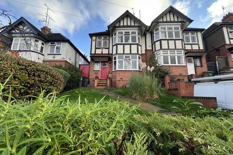 Cutenhoe Road, Luton
