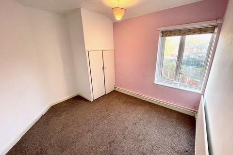 undefined, Oak Drive, Rhosnesni
