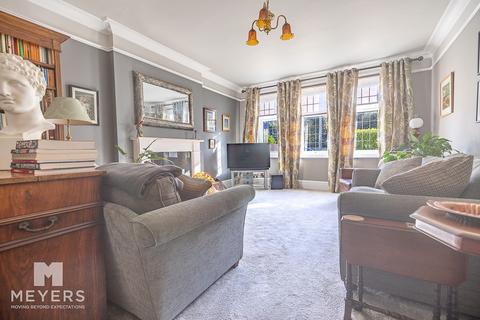 undefined, Queens Park South Drive, Bournemouth, BH8 9BL