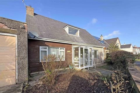 3 bedroom bungalow for sale, Bethel Road, Caernarfon, Gwynedd, LL55