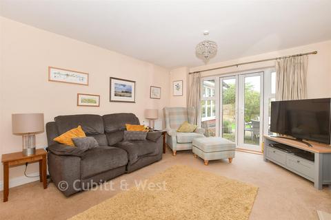 undefined, William Gardens, Smallfield RH6