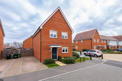 3 bedroom detached house for sale, Brown Road , Maidstone ME15