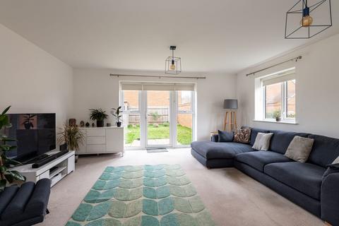 3 bedroom detached house for sale, Brown Road , Maidstone ME15