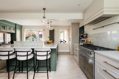 5 bedroom detached house for sale, Discovery Road, Maidstone ME15