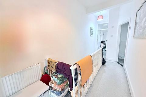undefined, Burdett Avenue, Westcliff on Sea, Essex, SS0 7JW