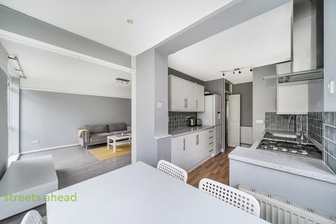 2 bedroom apartment for sale, The Pines, Purley, CR8