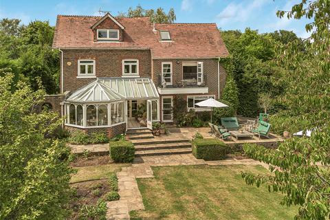 Cray Lane, Codmore Hill, Pulborough, West Sussex, RH20
