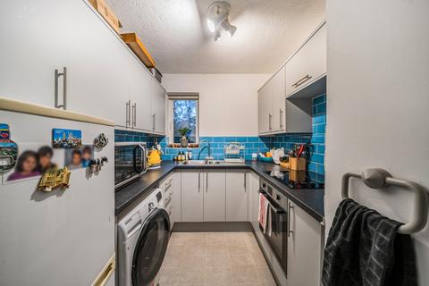 undefined, Huxley Close, Uxbridge, Hillingdon