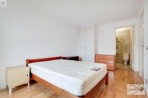 2 bedroom flat to rent, Queen of Denmark Court, London, SE16