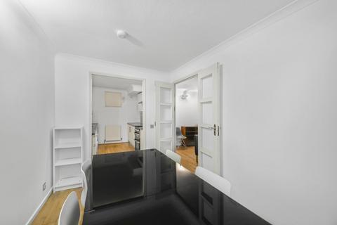 2 bedroom flat to rent, Queen of Denmark Court, London, SE16