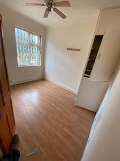 undefined, Mitcham Road, London