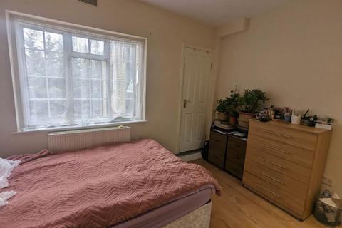undefined, Queen Masion ,Watford Way, Hendon