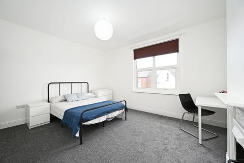 3 bedroom house share to rent, 15 Penrhyn Road, Hunters Bar