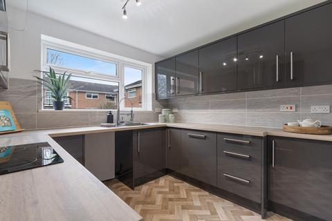 2 bedroom flat for sale, Flat 3, Mere Court, Sandbach Road North, Alsager, Stoke-on-Trent