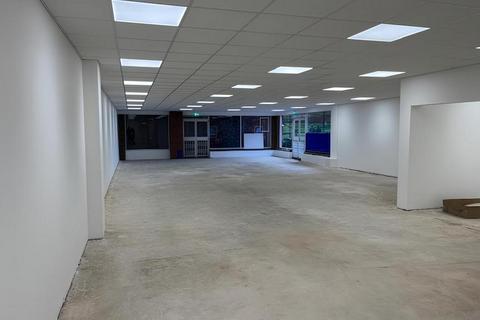 Retail property (high street) to rent, Newport Rd Caldicot NP26 4LY