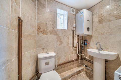 Pub for sale, 225 Portobello Rd London W11 1LU