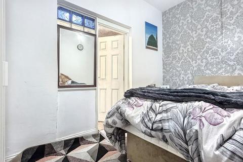 1 bedroom flat to rent, Howard Gardens, Cardiff CF24