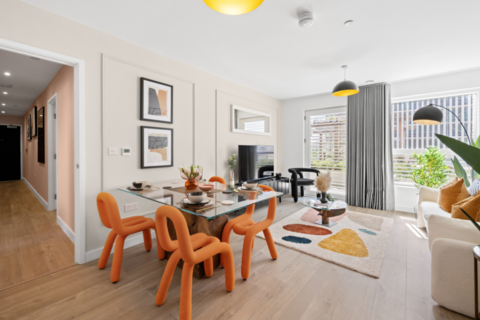 2 bedroom flat for sale, Plot G1-02-04 at Wharf Twenty One, Brighton Road BN43