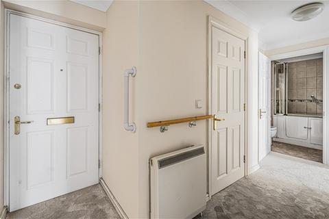 2 bedroom flat for sale, Harpenden AL5