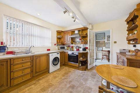 undefined, Penton Close, Crediton, EX17